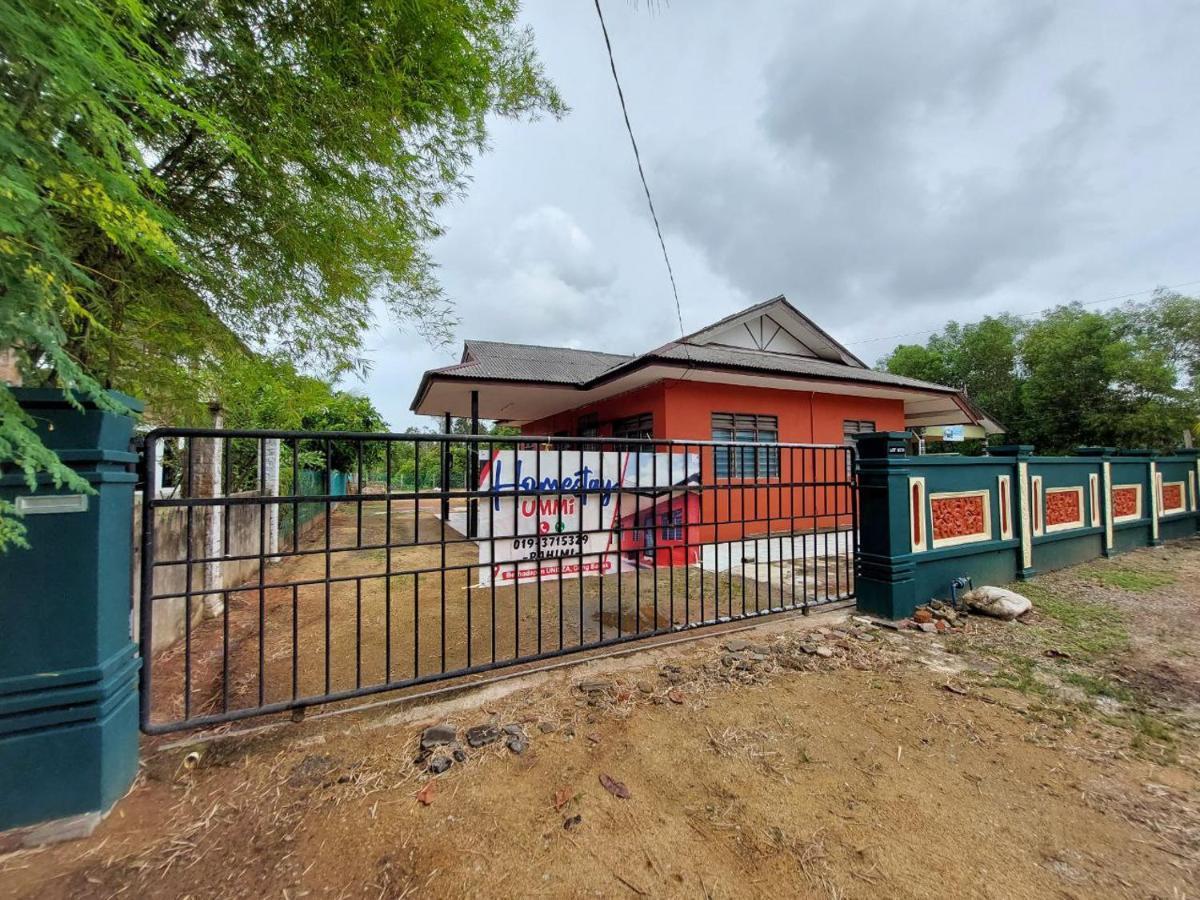 קואלה טרנגאנו Homestay Ummi מראה חיצוני תמונה